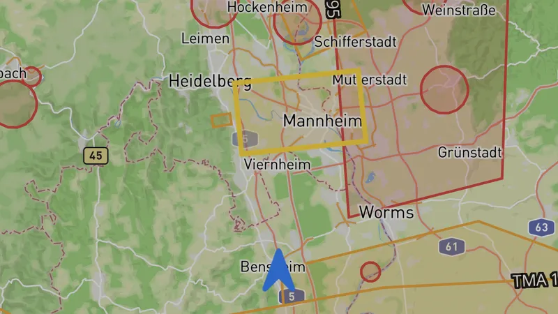 Luftraum-Warnungen beim Gleitschirmfliegen